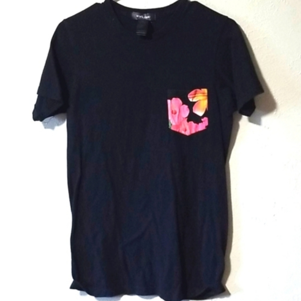 Workshop | Black Short Sleeve T-shirt Floral Print Breast Pocket Loose Fit Small